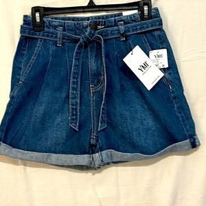 YMI long belted mom shorts. Denim/ size 1/25 Brand New